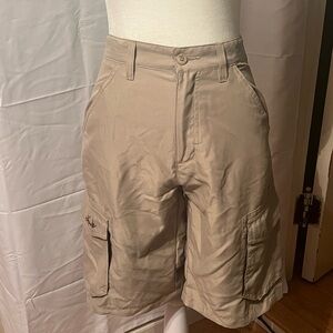 Youth boys Tony Hawk shorts size 14.